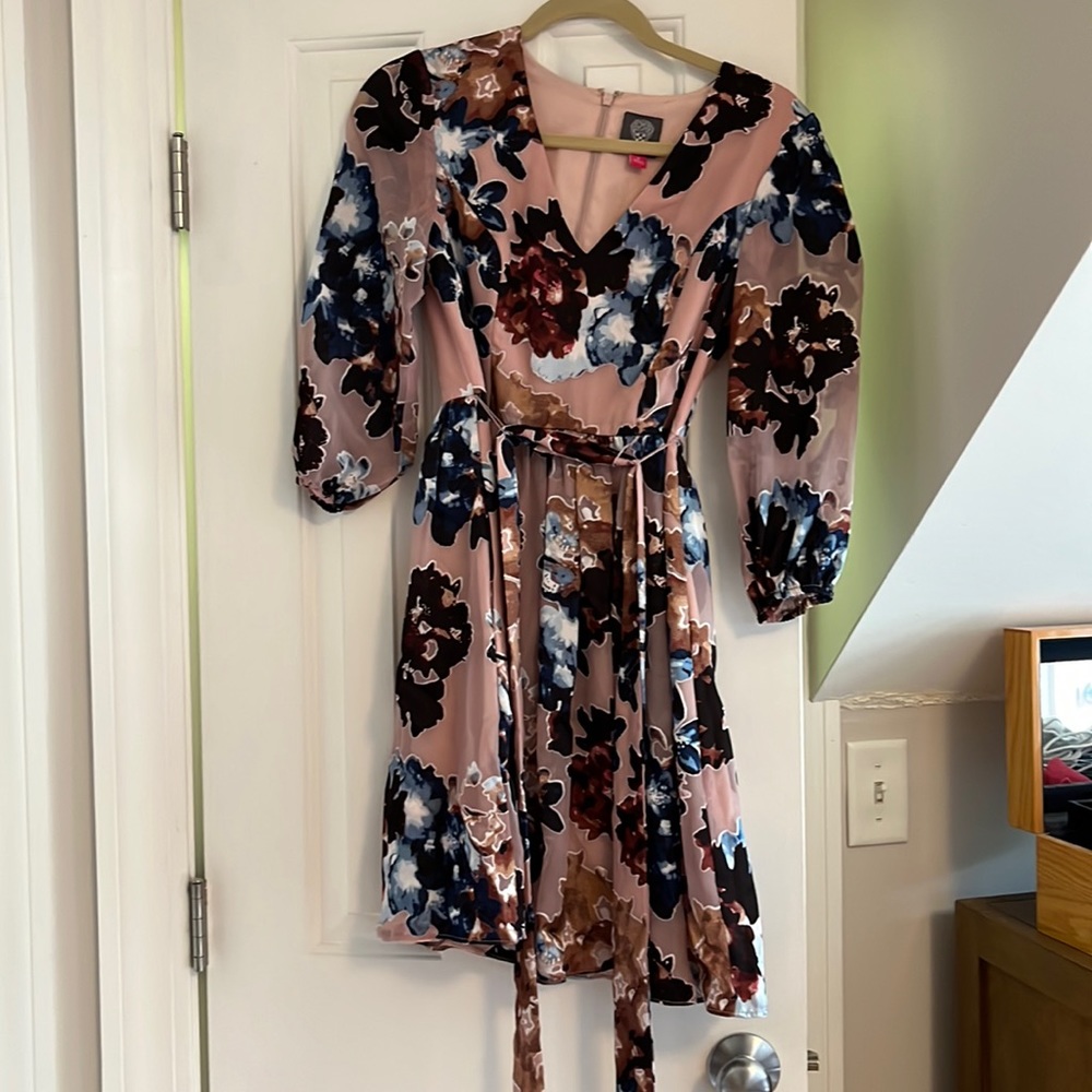 Vince camuto dress